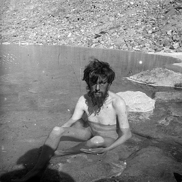 aleister_crowley_1902_k2.jpg